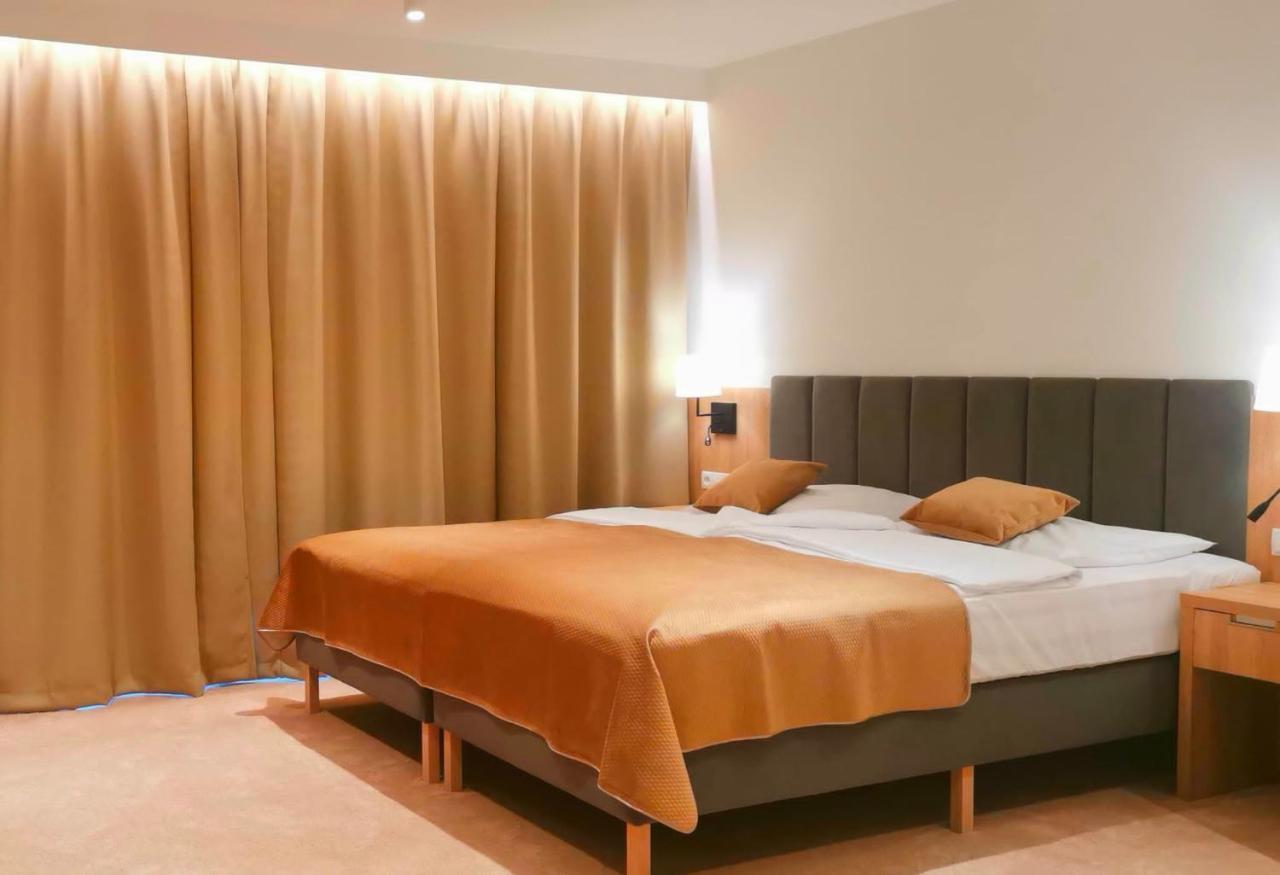 Hotel Skal Medi Spa & Resort 우스트 노리 모르스키 외부 사진