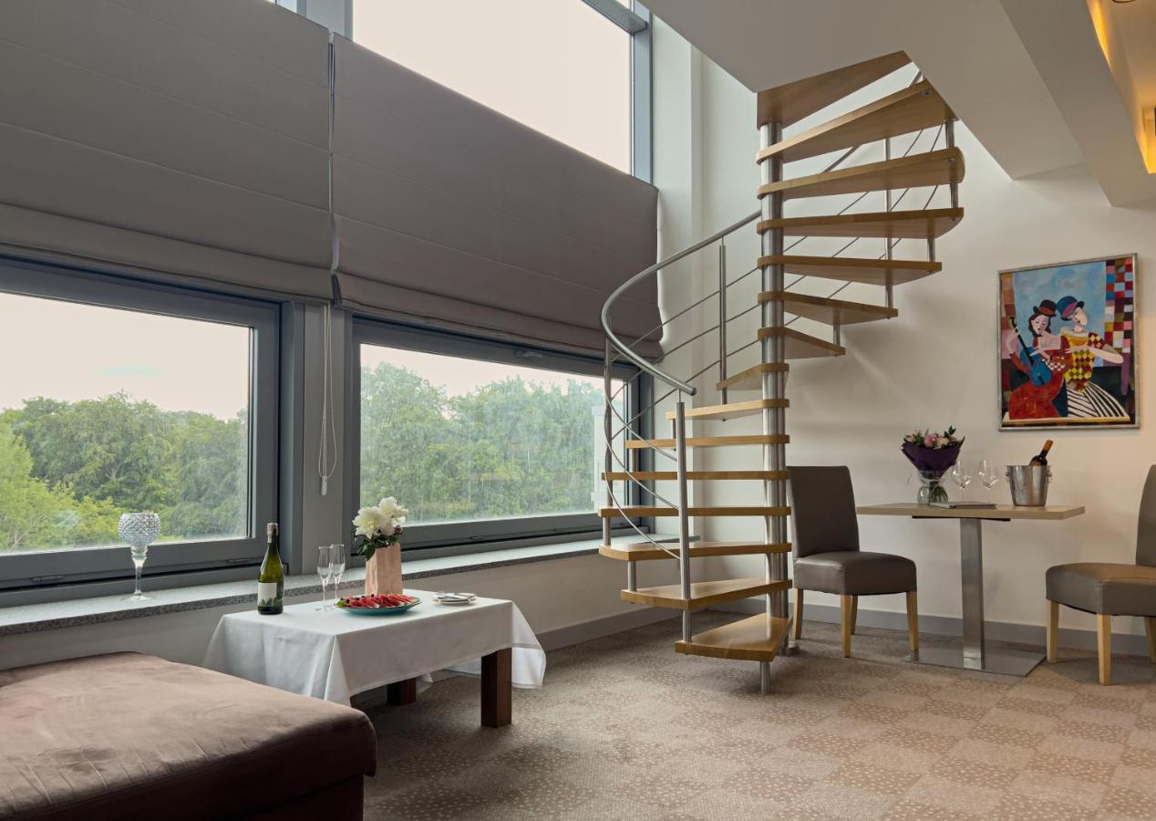 Hotel Skal Medi Spa & Resort 우스트 노리 모르스키 외부 사진